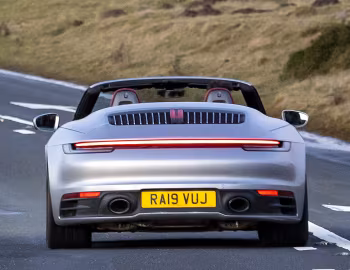 Porsche 911 Carrera 4S Cabriolet [UK-spec] (992) '2019–24