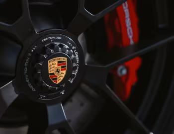 Porsche 911 Carrera GTS [UK-spec] (992) '2024–pr.