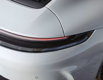 Porsche 911 Carrera GTS [UK-spec] (992) '2024–pr.