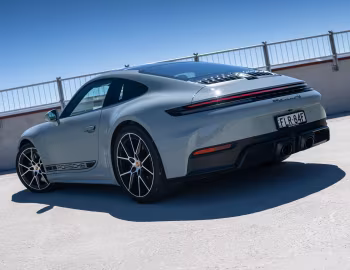 Porsche 911 Carrera GTS [Australia] (992) '2025–pr.