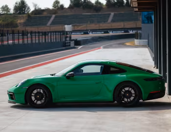 Porsche 911 Carrera GTS [Worldwide] (992) '2021–24