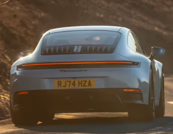 Porsche 911 Carrera GTS [UK-spec] (992) '2024–pr.