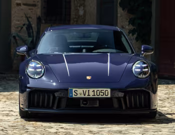 Porsche 911 Carrera GTS "Ferragamo Edition" [Italy] (992) '2025