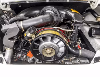 Sous la capuche 1973 Porsche 911 Carrera RS 2.7 Touring [North America] (911) '1972–73