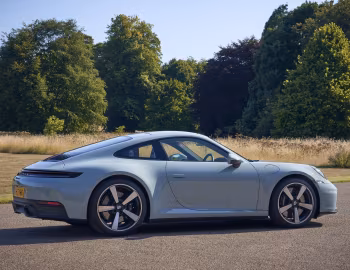 Porsche 911 Carrera S [UK-spec] (992) '2025–pr.