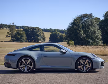 Porsche 911 Carrera S [UK-spec] (992) '2025–pr.