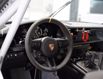 Interni Porsche 911 Challenge (992) '2026
