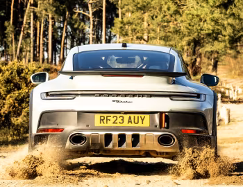 Porsche 911 Dakar [UK-spec] (992) '2023–24