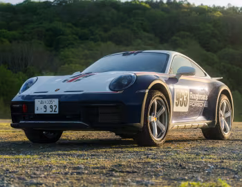 Porsche 911 Dakar Rallye Design Package [Japan] (992) '2023–24