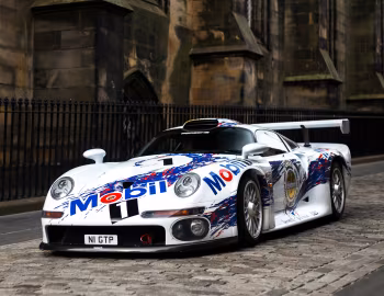 Porsche 911 GT1 Umstellung auf Straßenversion (993) '1996