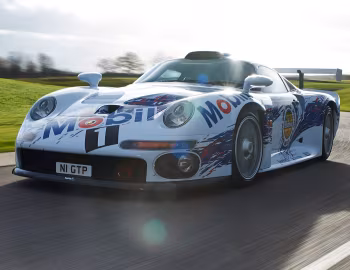 Porsche 911 GT1 Umstellung auf Straßenversion (993) '1996