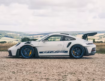 Porsche 911 GT3 RS Weissach Package [UK-spec] (992) '2023–pr.