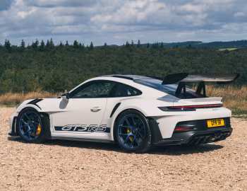 Porsche 911 GT3 RS Weissach Package [UK-spec] (992) '2023–pr.