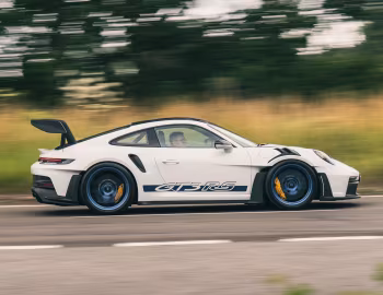 Porsche 911 GT3 RS Weissach Package [UK-spec] (992) '2023–pr.