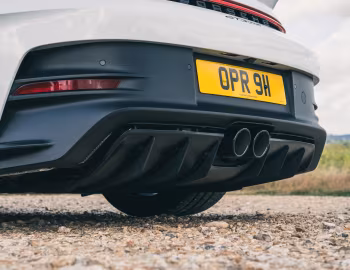 Porsche 911 GT3 RS Weissach Package [UK-spec] (992) '2023–pr.