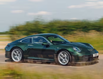 Porsche 911 GT3 Touring [UK-spec] (992) '2025–pr.