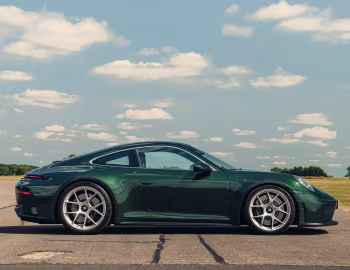 Porsche 911 GT3 Touring [UK-spec] (992) '2025–pr.