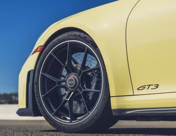 2025–pr. Porsche 911 GT3 Weissach Package [North America] (992) '2025–pr.