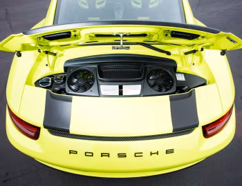 Bajo el capó 2016 Porsche 911 R [North America] (991) '2016