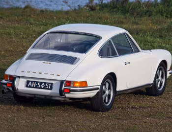 Porsche 911 S 2.0 Coupe [Worldwide] (911) '1968–69