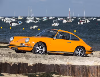 Porsche 911 S 2.2 Coupe [Worldwide] (911) '1969–71