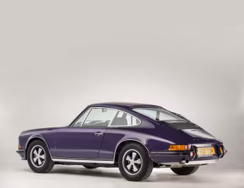 Porsche 911 S 2.4 Coupe [UK-spec] (911) '1971–73