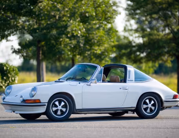 1972–73 Porsche 911 S 2.4 Targa [North America] (911) '1971–73