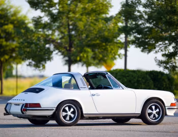 1972–73 Porsche 911 S 2.4 Targa [North America] (911) '1971–73