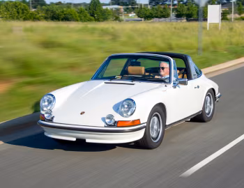 1972–73 Porsche 911 S 2.4 Targa [North America] (911) '1971–73
