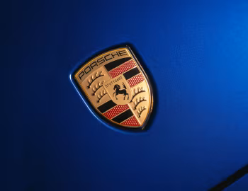 Logo Porsche 911 Targa 4 GTS [UK-spec] (992) '2024–pr.