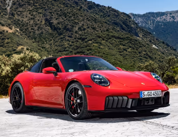 Porsche 911 Targa 4 GTS [Worldwide] (992) '2024–pr.