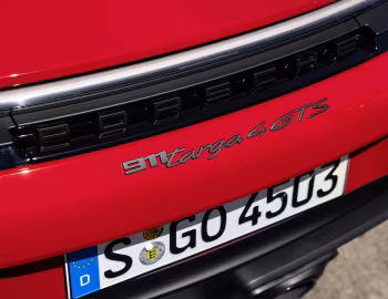 Porsche 911 Targa 4 GTS [Worldwide] (992) '2024–pr.