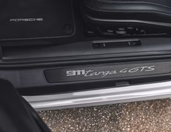 2022–24 Porsche 911 Targa 4 GTS [North America] (992) '2021–24
