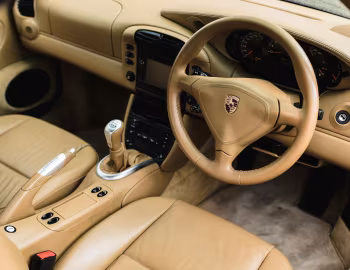 Panel frontal Porsche 911 Turbo [UK-spec] (996) '2000–05