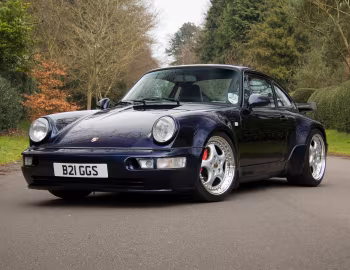 Porsche 911 Turbo 3.6 Coupe [UK-spec] (964) '1992–93