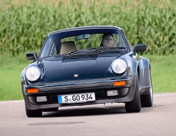 Porsche 911 Turbo 3.3 Coupe [Worldwide] (930) '1984–07.1989