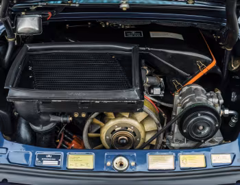 Bajo el capó Porsche 911 Turbo 3.3 Coupe SE "Flachbau" [Worldwide] (930) '09.1986–89