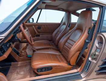 Interior 1987–89 Porsche 911 Turbo 3.3 Coupe SE "Flachbau" [North America] (930) '1986–89