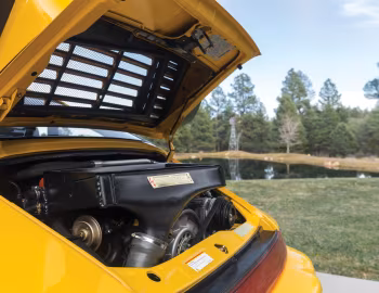 Bajo el capó 1993 Porsche 911 Turbo 3.6 Coupe [North America] (964) '1992–93