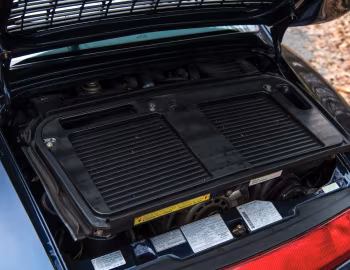 Bajo el capó 1996–98 Porsche 911 Turbo 3.6 Coupe [North America] (993) '1995–98