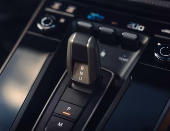 Interior Porsche 911 Turbo "50 Jahre" with Heritage Design Package 50 Years Turbo [UK-spec] (992) '2025