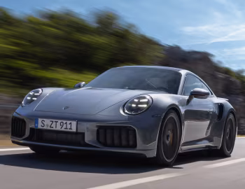 Porsche 911 Turbo S [Worldwide] (992) '2025–pr.