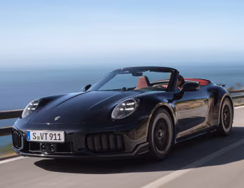 Porsche 911 Turbo S Cabriolet [Worldwide] (992) '2025–pr.