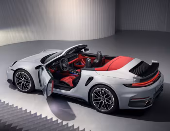 Porsche 911 Turbo S Cabriolet [Worldwide] (992) '2025–pr.