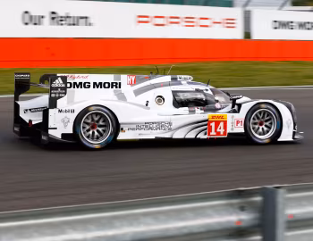 Porsche 919 Hybrid (9R9-14) '04.2014