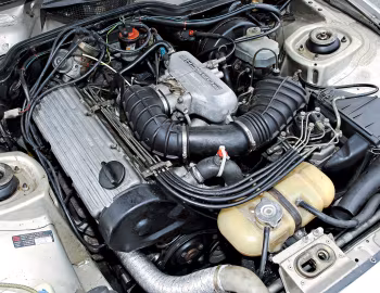 Bajo el capó Porsche 924 [Worldwide] '04.1976–85