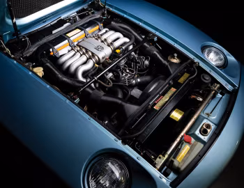 Под капотом 1980–82 Porsche 928 [North America] '1979–82