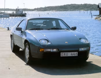 Porsche 928 S4 [Worldwide] '08.1986–91