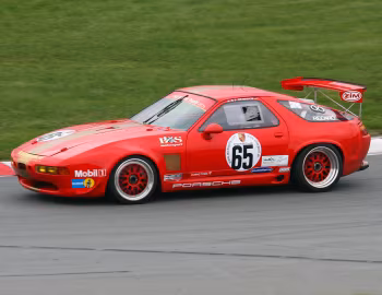 Porsche 928 GT2