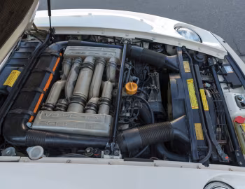 Bajo el capó 1984–86 Porsche 928 S [North America] '1983–86